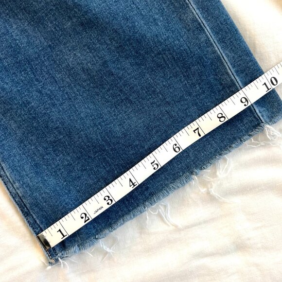 Paige Anessa Cropped Jeans Size 26 Raw Hem Medium Wash - Picture 9 of 9